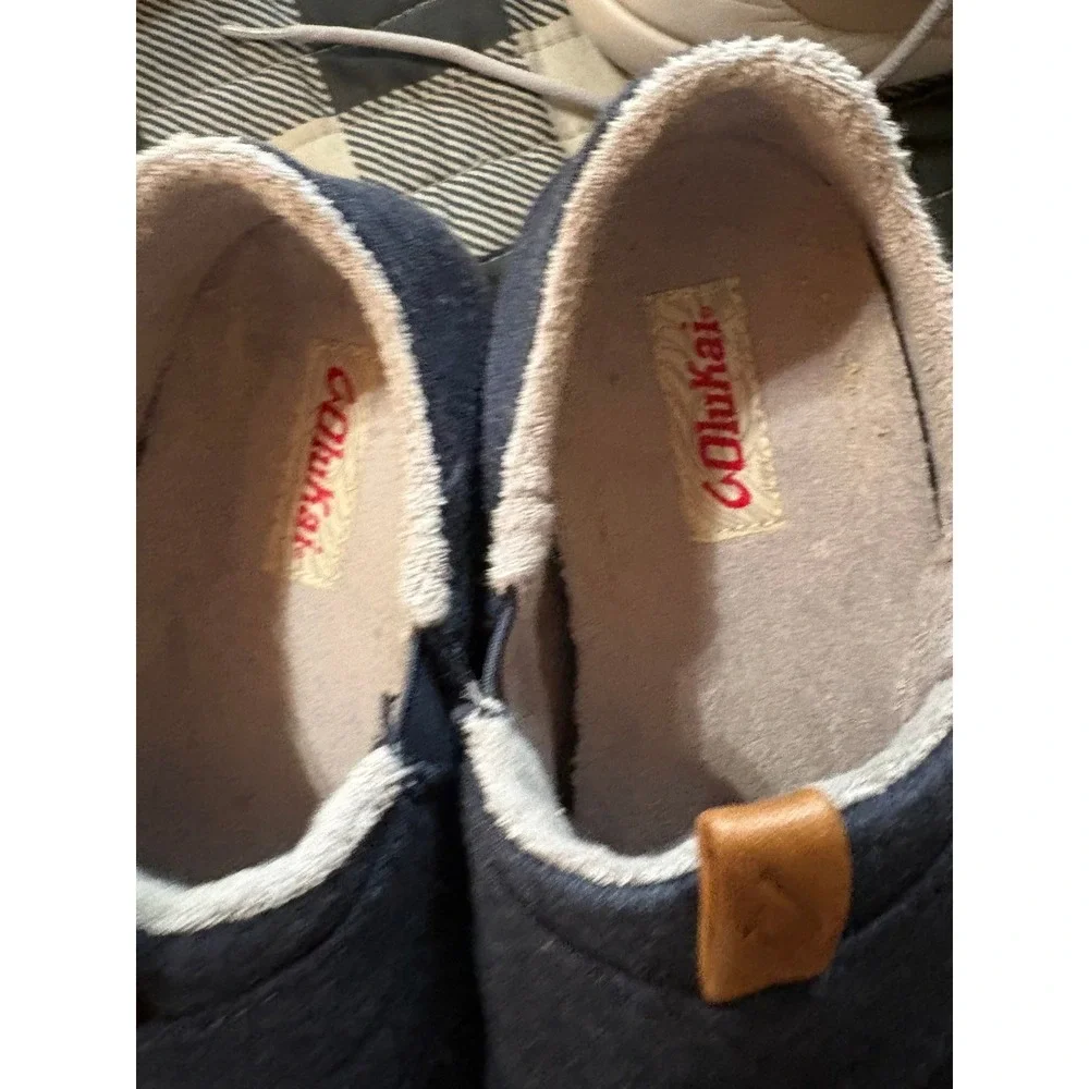 OluKai Men's‎ Navy Blue Puffer Slippers Mules Indoor Outdoor Size M9